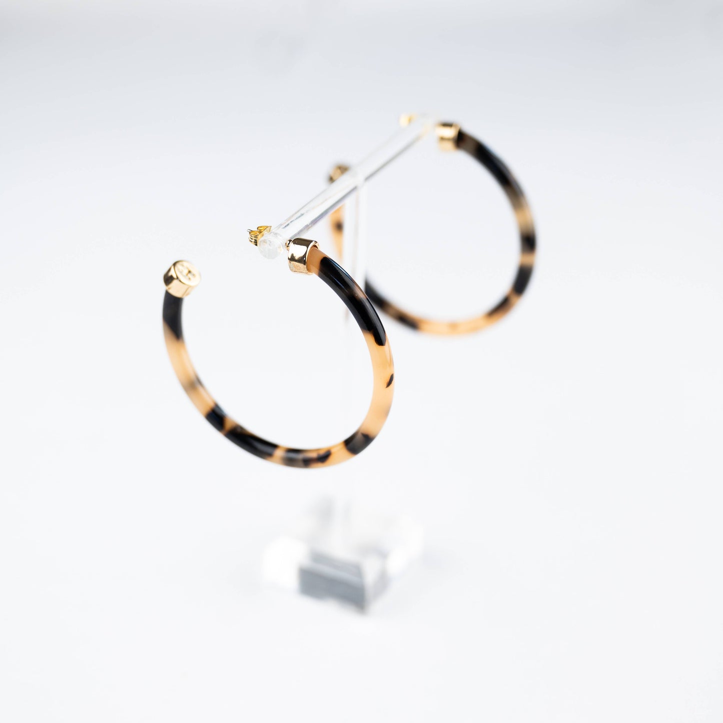 Hoo Hoops - Tortoise Shell Hoop Earrings: Large