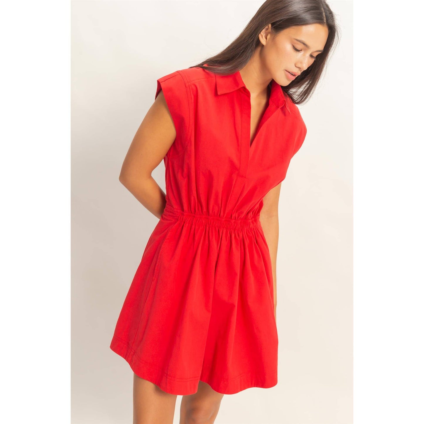 Double Zero - Sleeveless Collared Shirred Mini Dress: GREEN