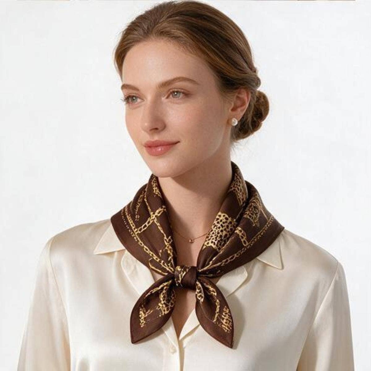 anbfashion - Chain Silky Bandana Square Neck Scarf LVSC-347: -