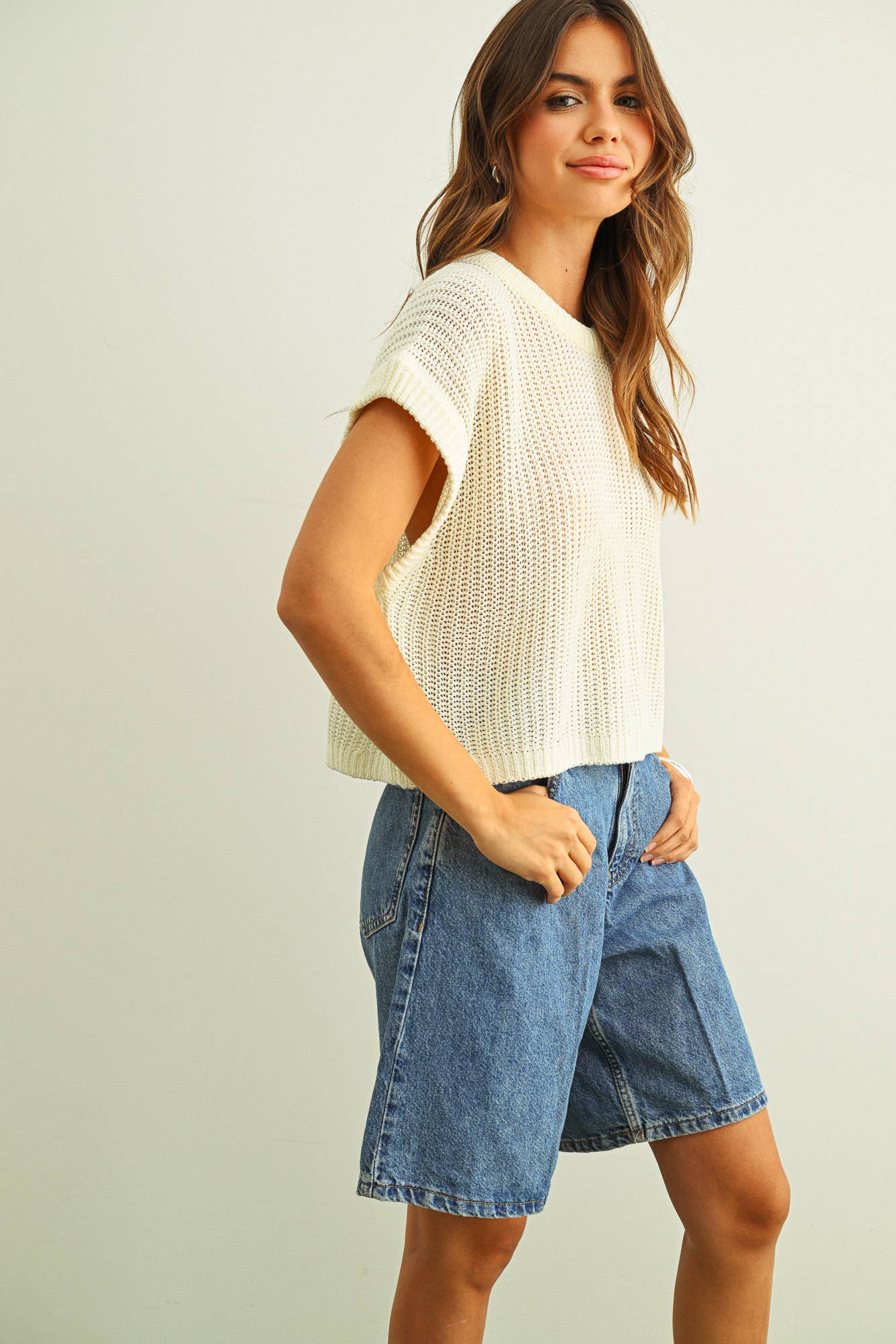 MIOU MUSE - T3332   DOLMAN SLEEVE KNITTED TOP: OFF WHITE