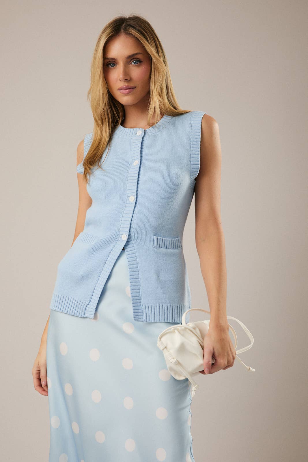 Sunday Edition - BUTTON DOWN KNIT VEST: H GREY