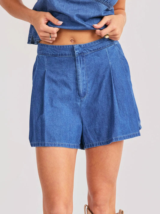 Sadie & Sage Rango Pleated Shorts