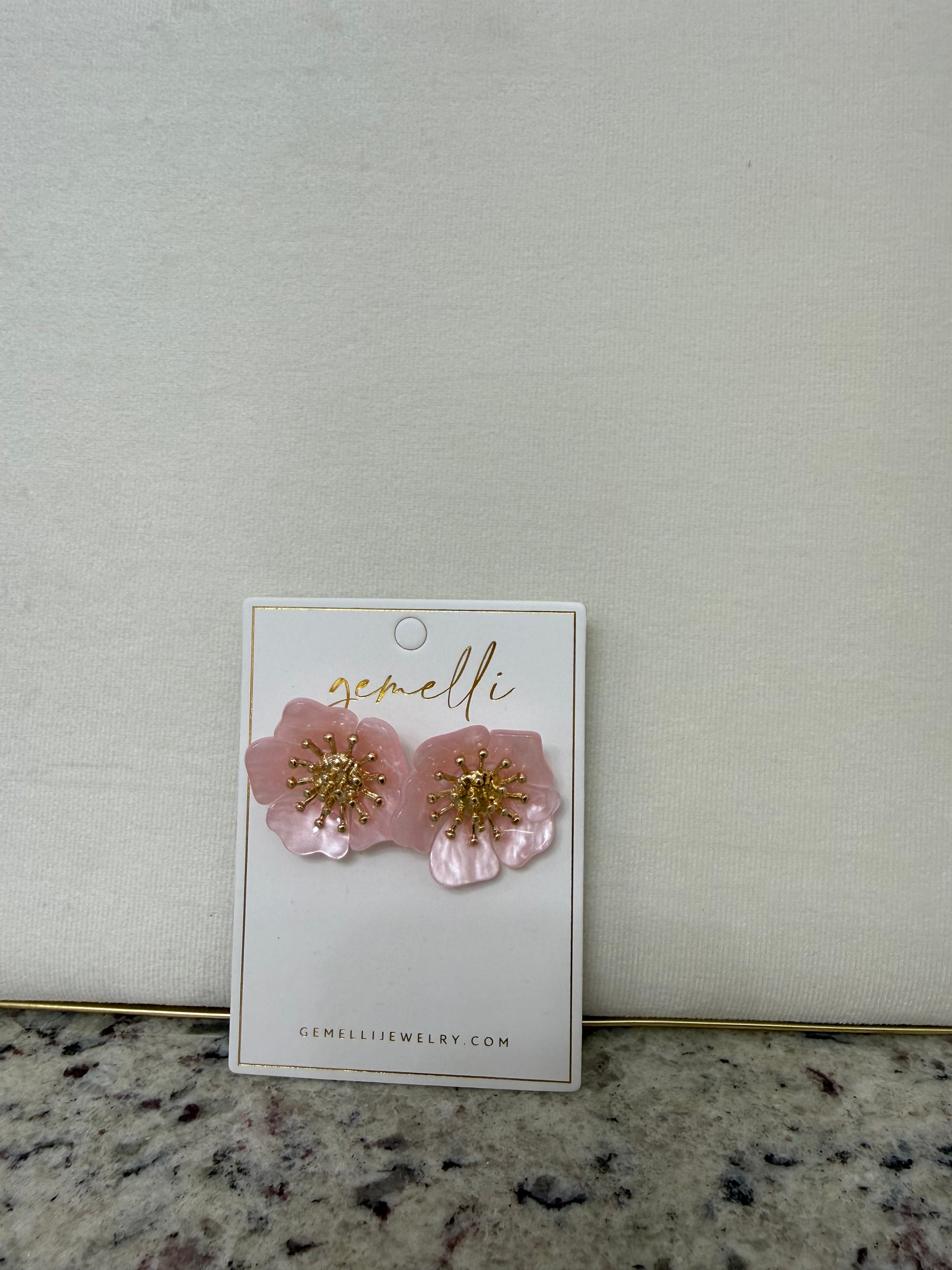 Gemelli Torunn Flower Earrings-Light Pink