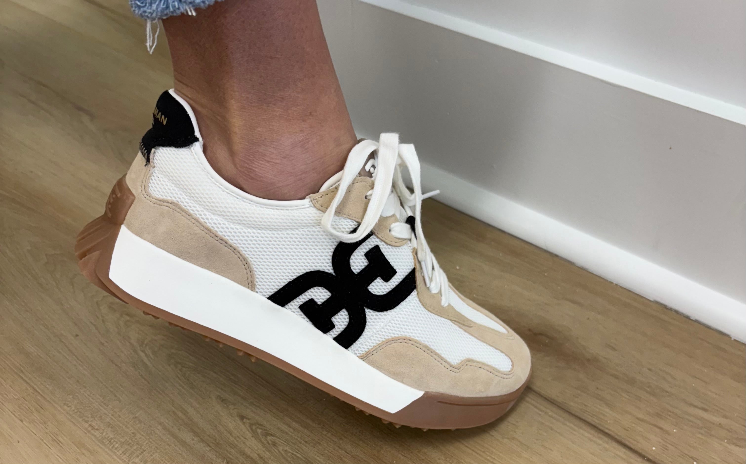 Sam Edelman Langley White/Black Sneaker