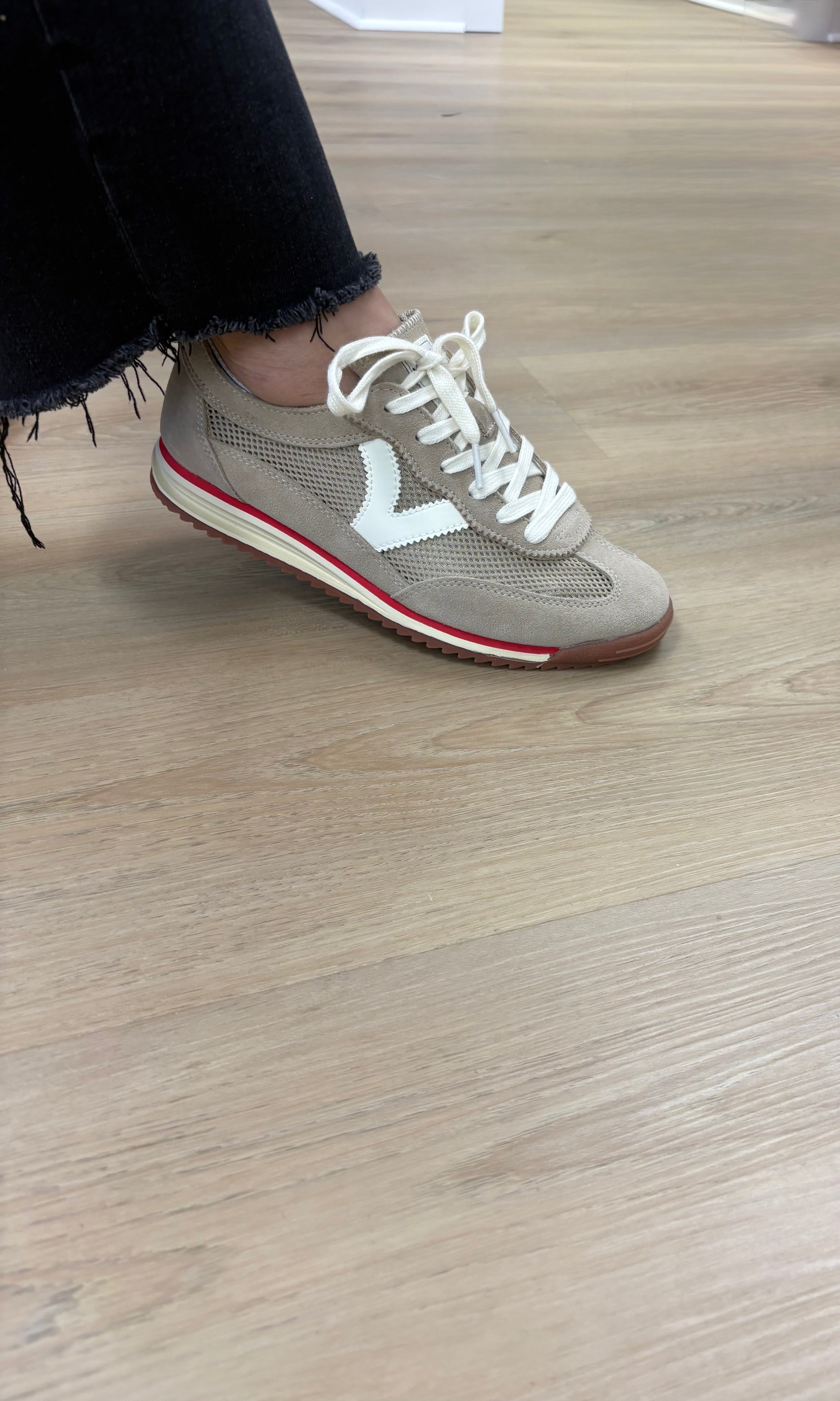 Victoria Saturno Beige