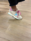 Victoria Cosmos Beige Multicolor