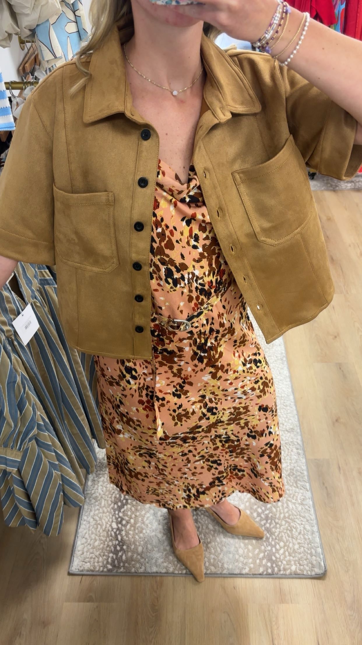 Velvet Heart Gracie Short Sleeve Button Up Top
