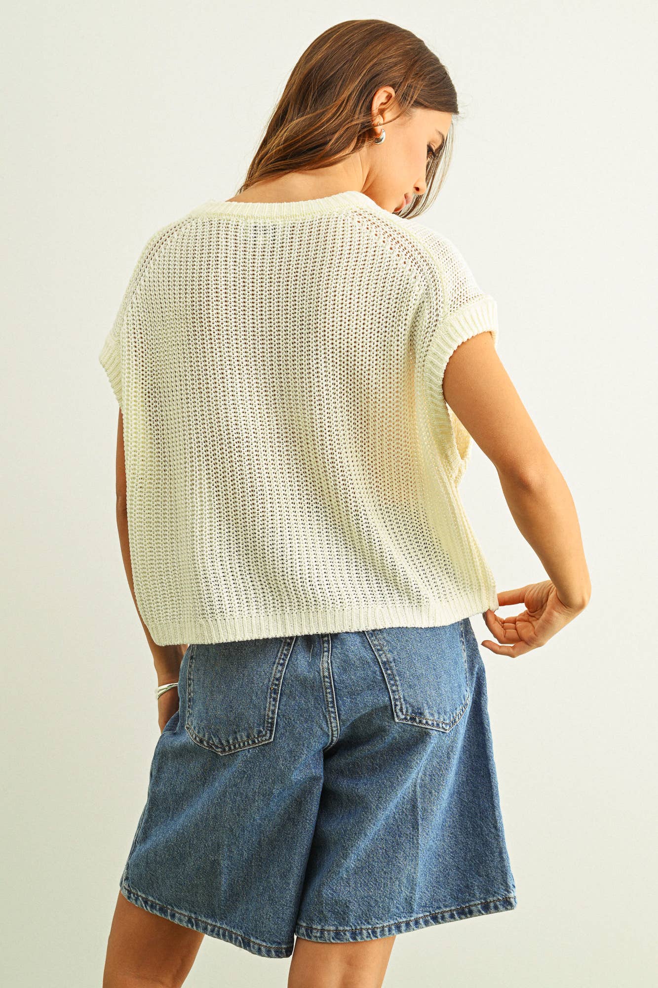MIOU MUSE - T3332   DOLMAN SLEEVE KNITTED TOP: OFF WHITE