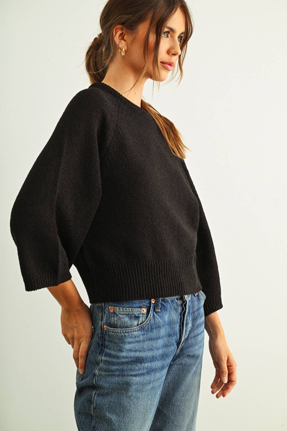 MIOU MUSE - T6252   ROUND NECK 3/4 SLEEVE KNITTED TOP: BLACK