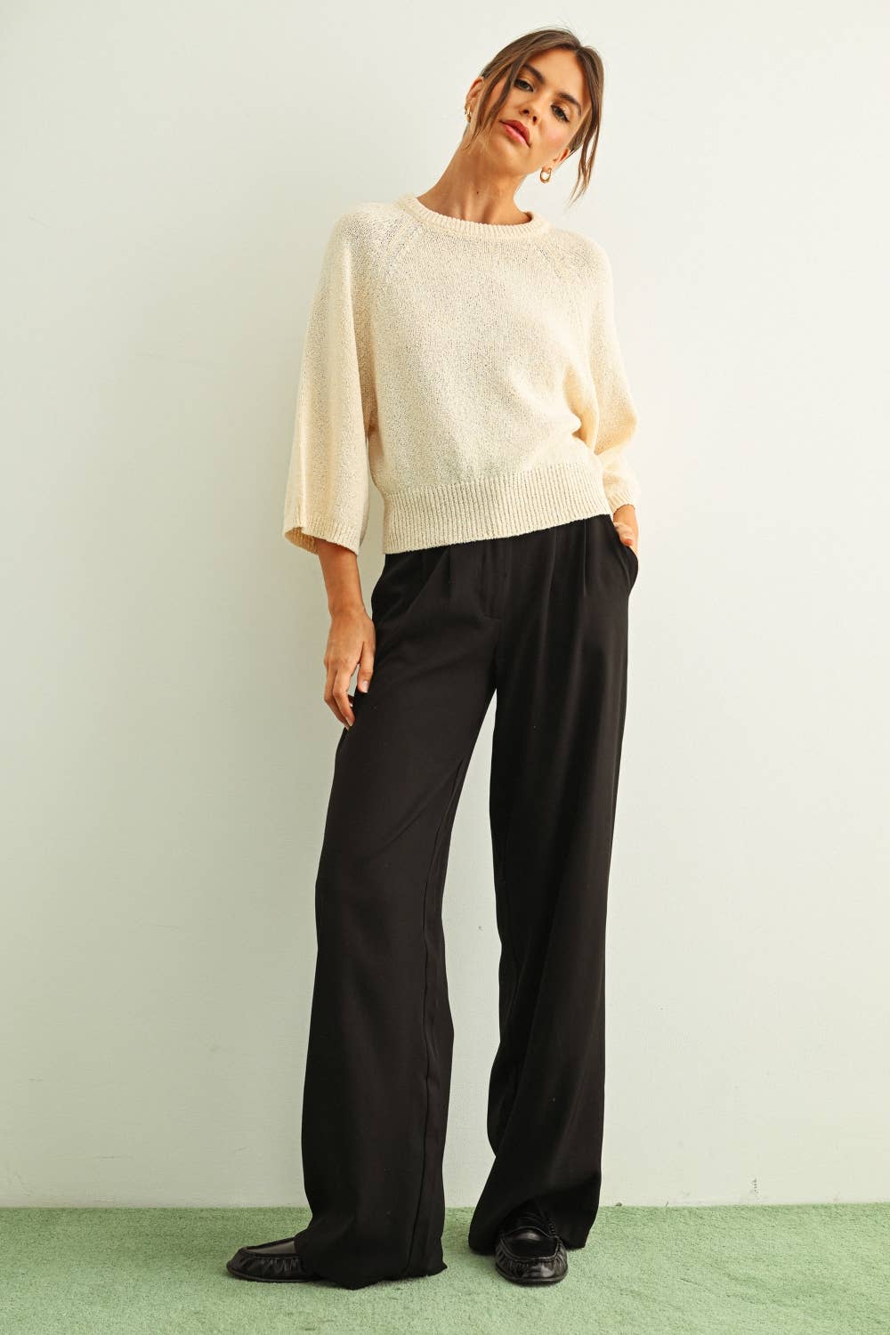MIOU MUSE - T6252   ROUND NECK 3/4 SLEEVE KNITTED TOP: BLACK
