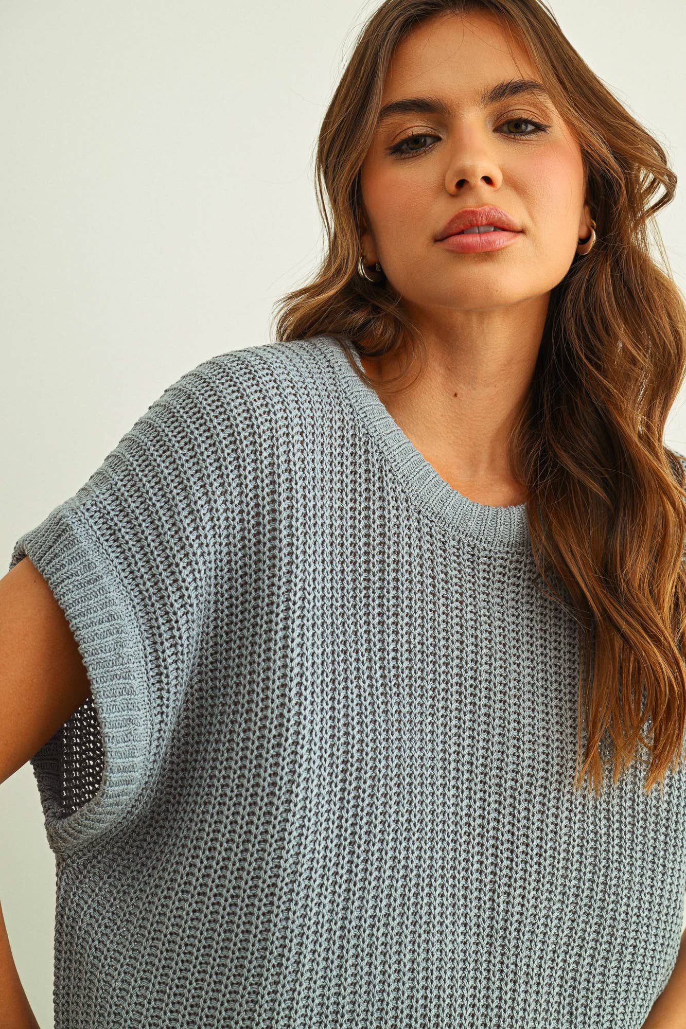 MIOU MUSE - T3332   DOLMAN SLEEVE KNITTED TOP: OFF WHITE