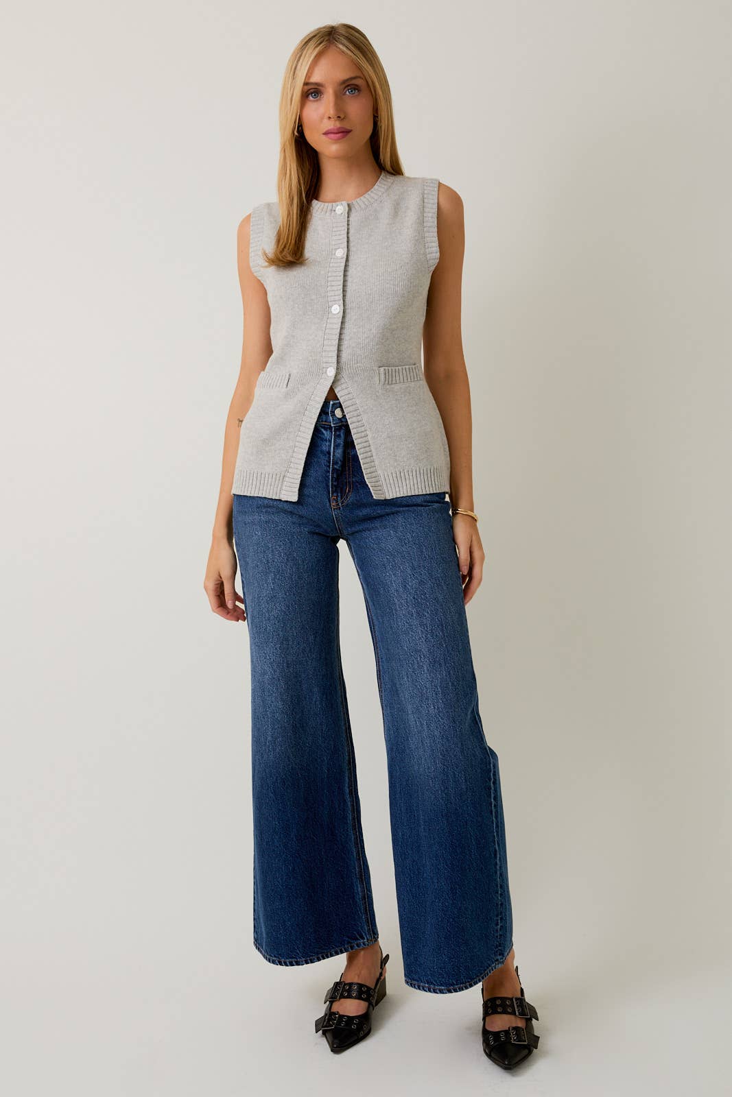 Sunday Edition - BUTTON DOWN KNIT VEST: H GREY
