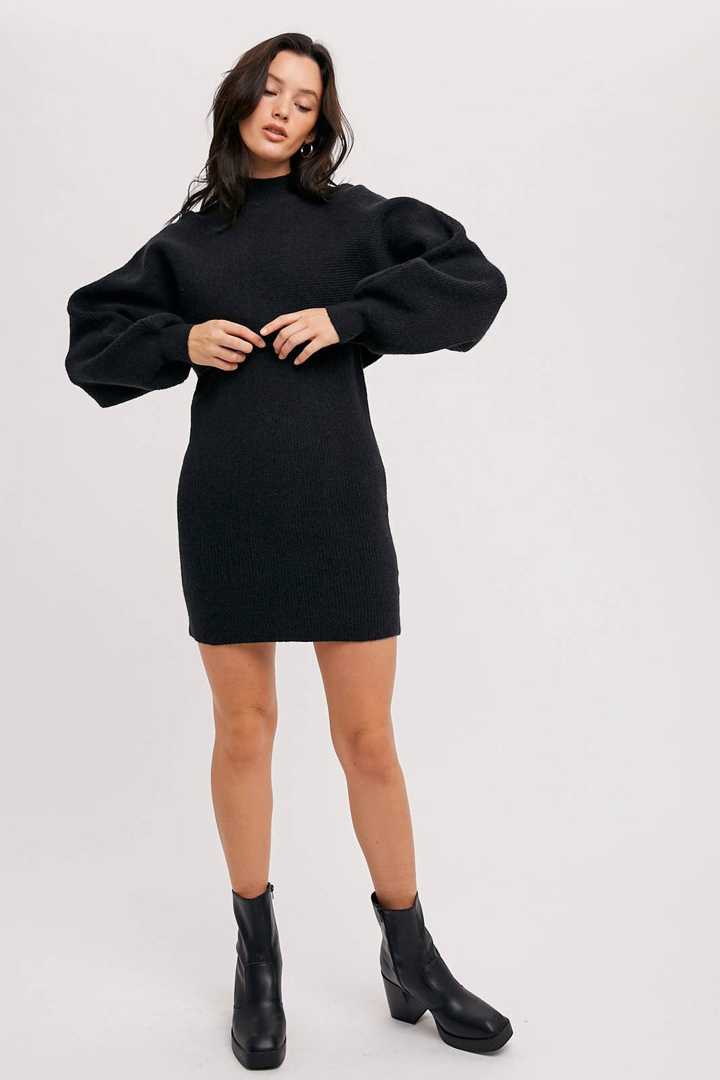 Bluivy - CROP TOP AND SLEEVELESS SWEATER DRESS SET: TOAST / M